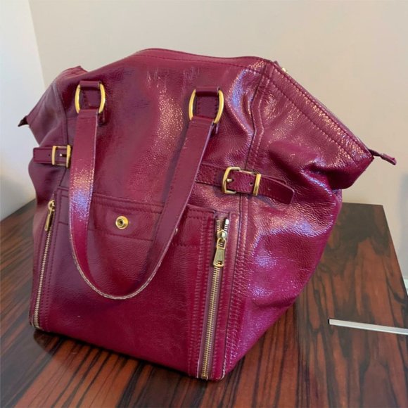 Yves Saint Laurent Large Downtown Plum Patent Bag - Picture 2 of 8